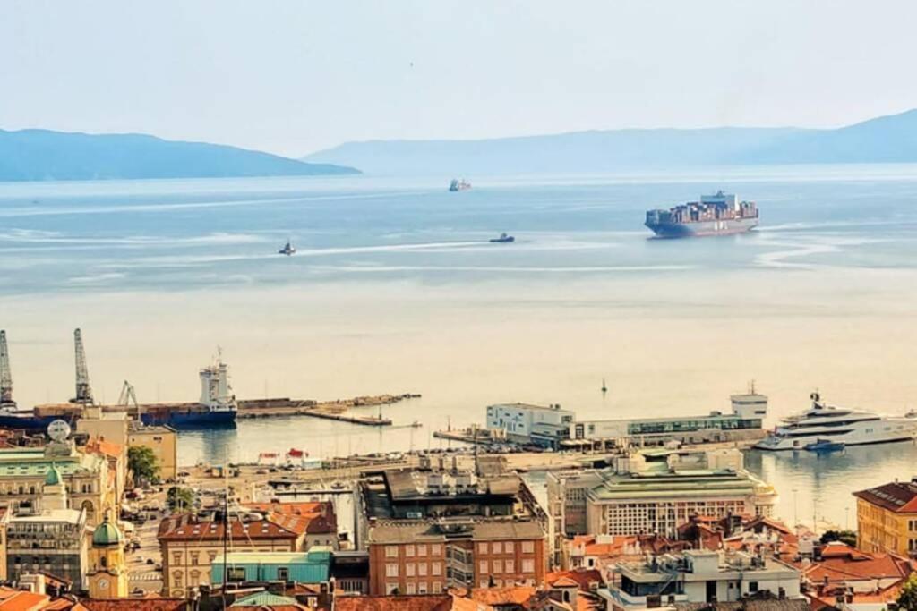Apartment Lori - Beautiful View Rijeka Dış mekan fotoğraf