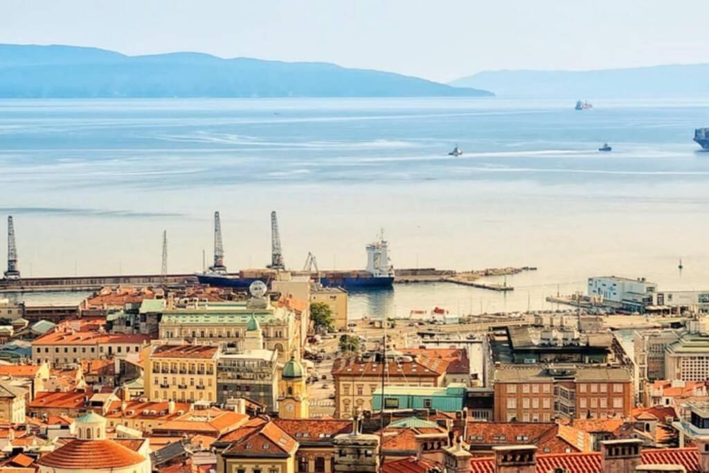 Apartment Lori - Beautiful View Rijeka Dış mekan fotoğraf
