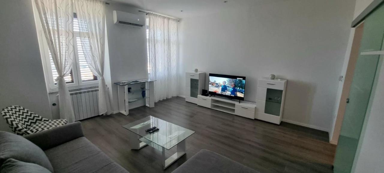Apartment Lori - Beautiful View Rijeka Dış mekan fotoğraf