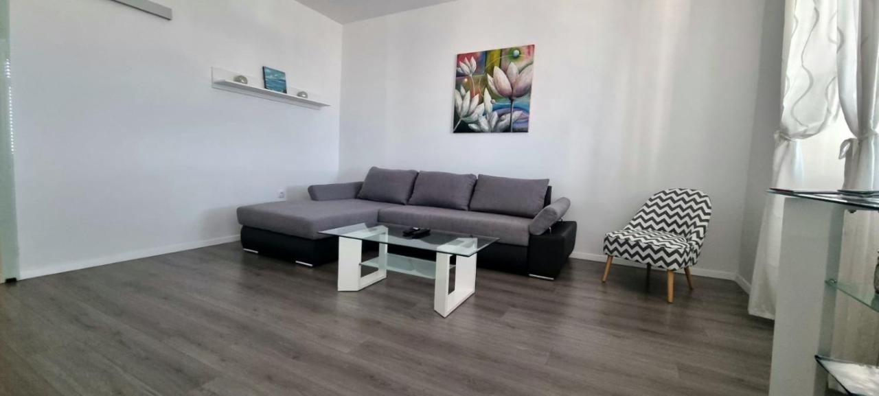 Apartment Lori - Beautiful View Rijeka Dış mekan fotoğraf