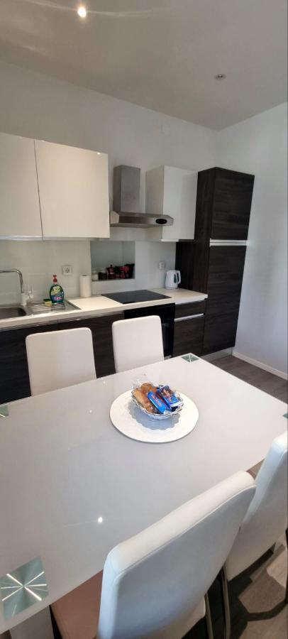 Apartment Lori - Beautiful View Rijeka Dış mekan fotoğraf